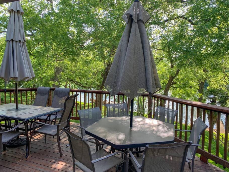 The River Haven - Sleeps 32 - On Guadalupe River Seguin Exterior foto