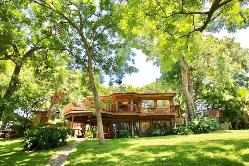 The River Haven - Sleeps 32 - On Guadalupe River Seguin Exterior foto
